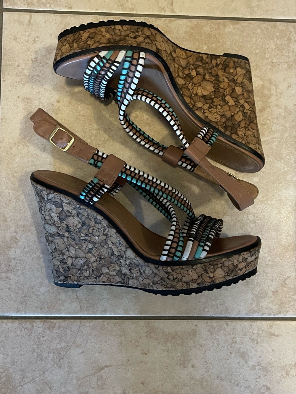 Donald J Pliner Kalino wedge sandals size 8.5